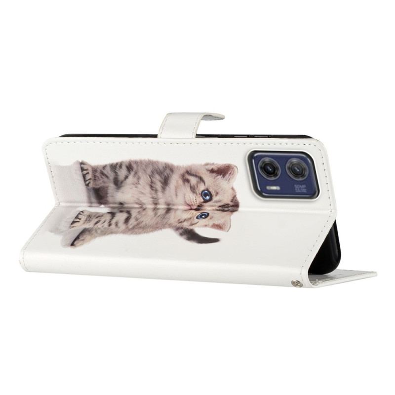 Housse Moto G73 5G Petit Chaton à Lanière