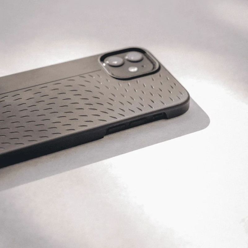 Coque iPhone 11 / XR Infinie - Made in France